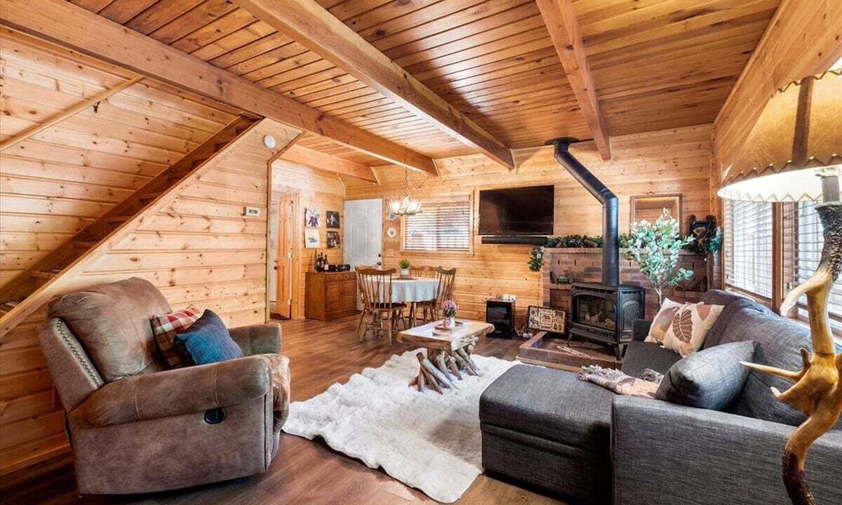 Photo of Livingroom in Paradise Estates