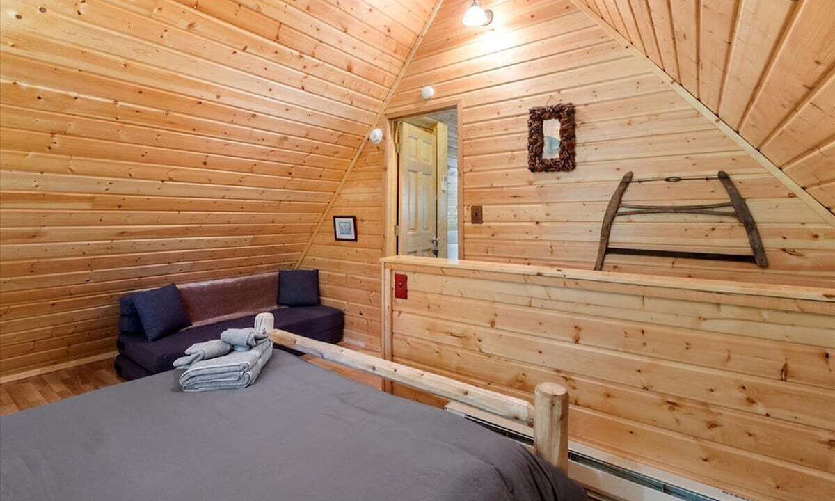Photo of Bedroom in Paradise Estates