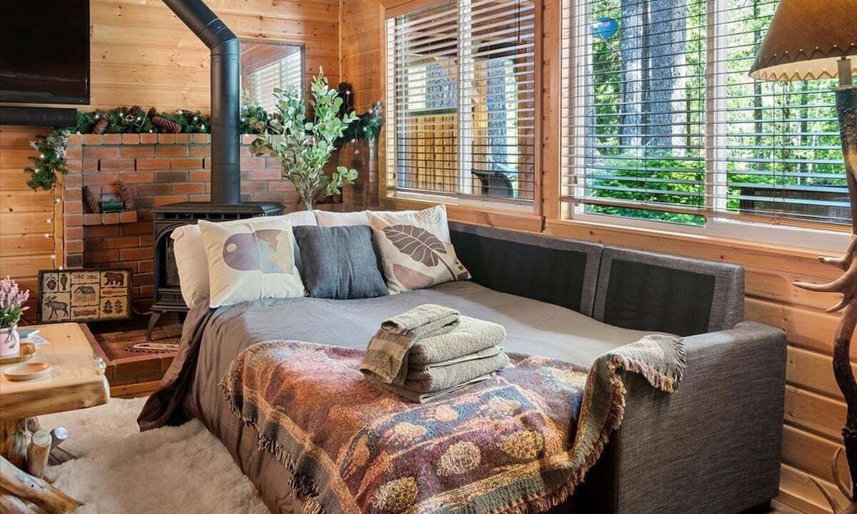 Photo of Bedroom in Paradise Estates