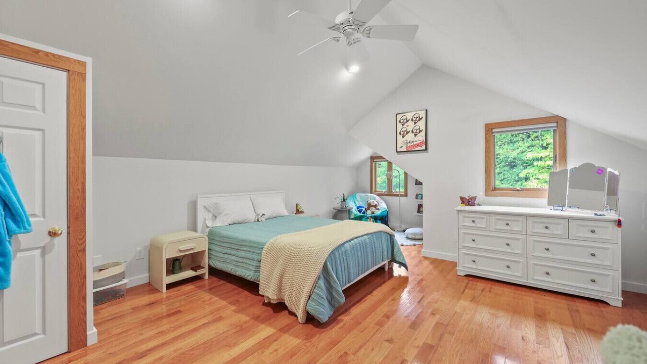 Photo of Others in Tyringham