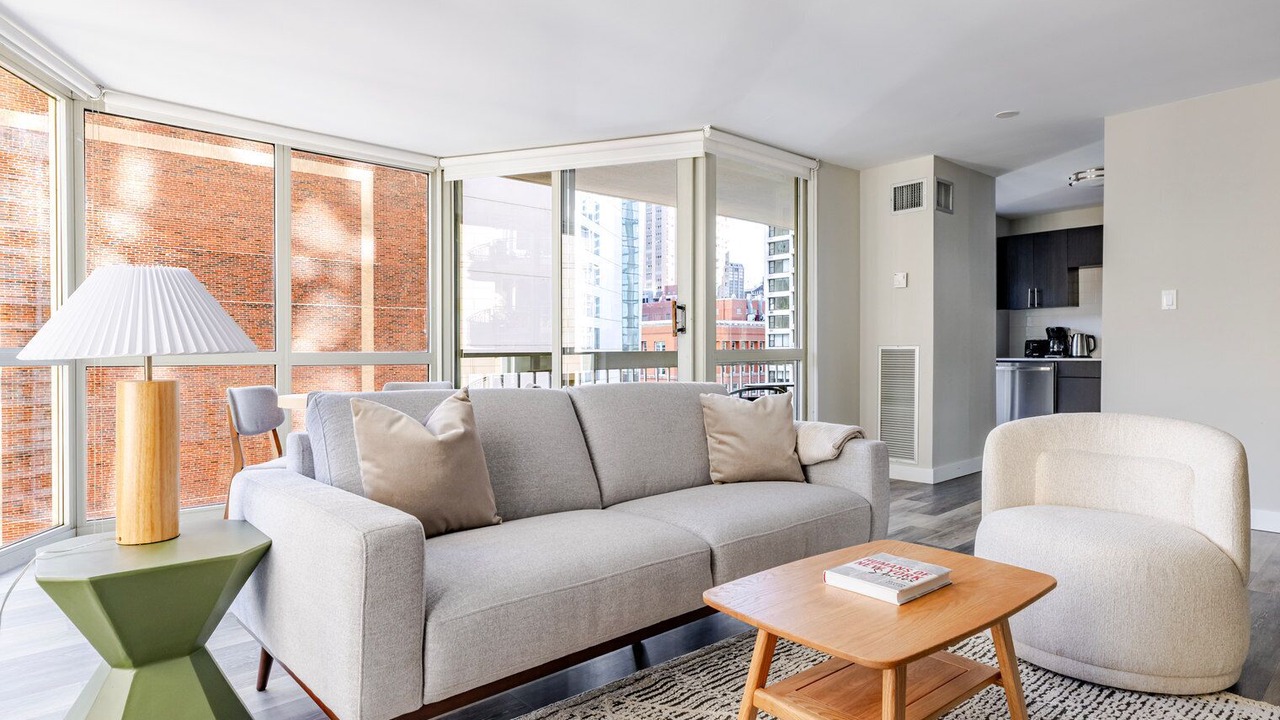 Photo of Livingroom in Rush and Division