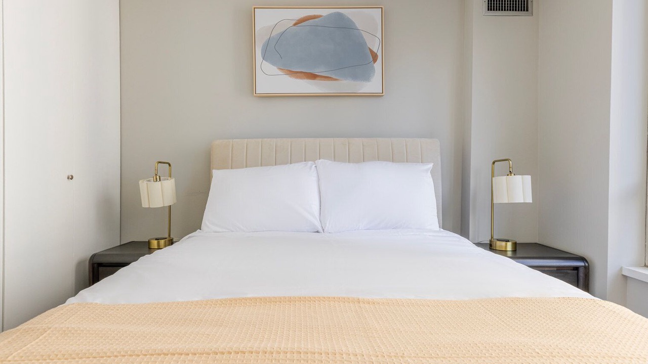 Photo of Bedroom in Rush and Division