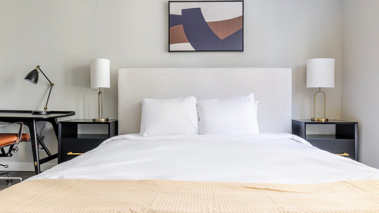 Photo of Bedroom in Rush and Division