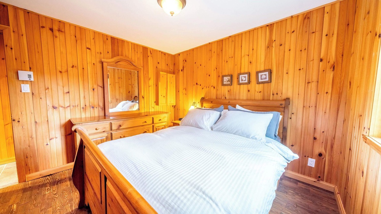 Photo of Bedroom in Saint-Philemon