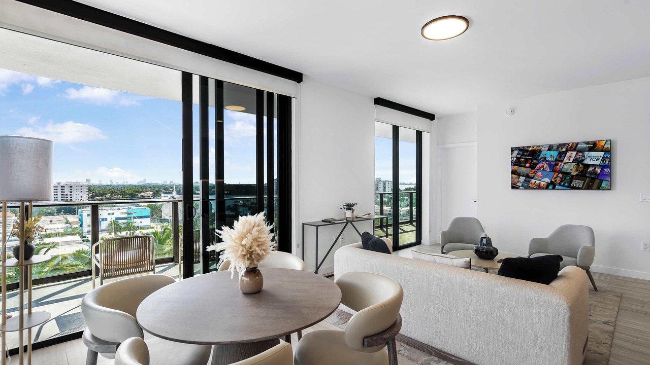 Photo of Livingroom in North Beach