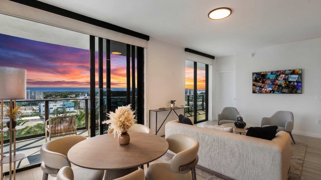 Photo of Livingroom in North Beach