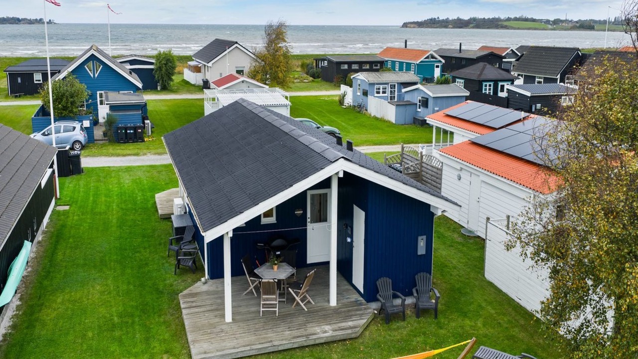 Photo of Others in Mesinge