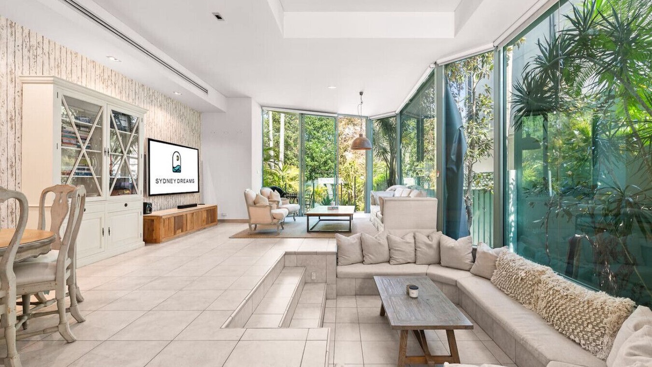 Photo of Livingroom in Double Bay