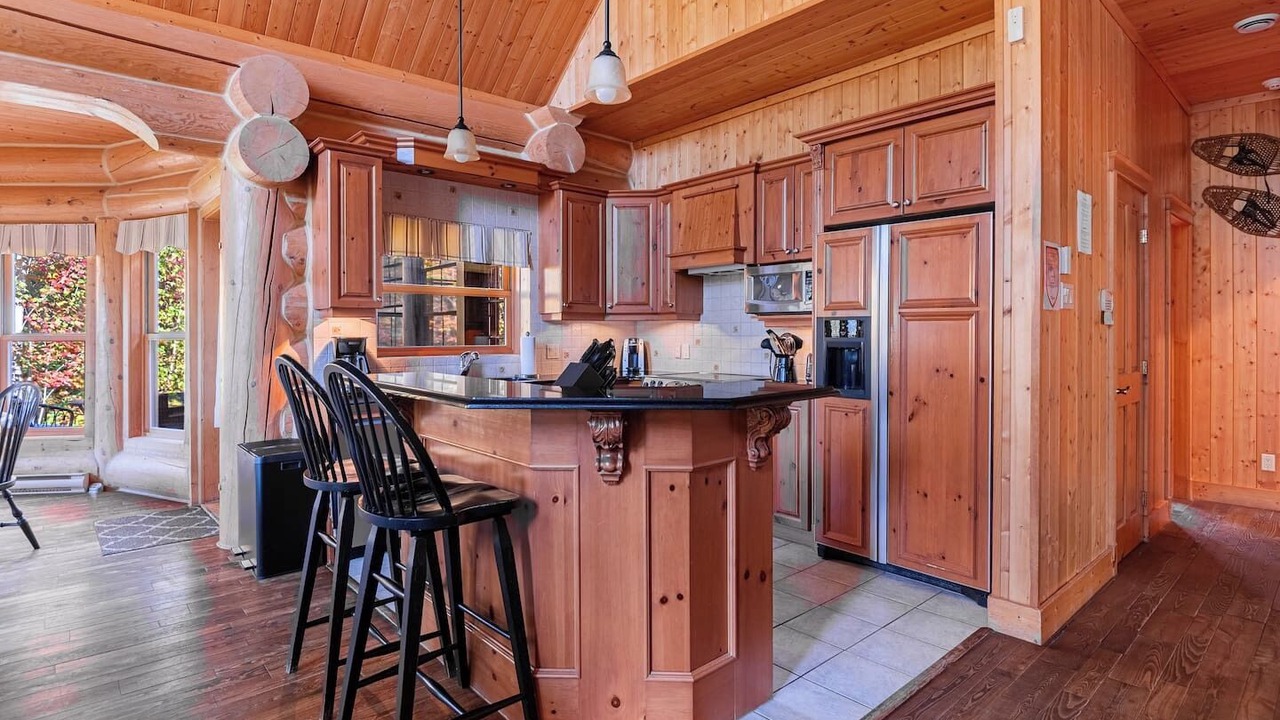 Photo of Kitchen in Fiddler Lake Resort