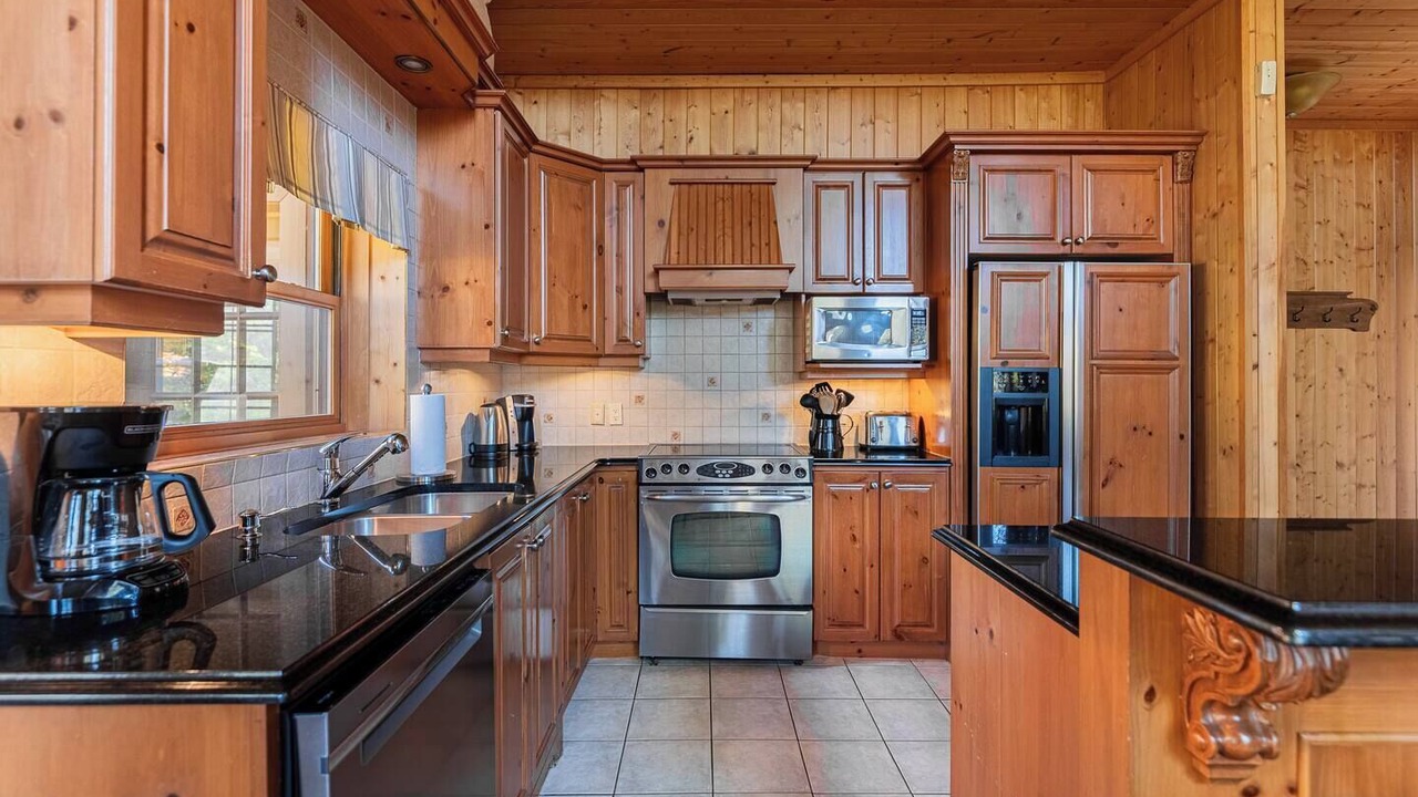 Photo of Kitchen in Fiddler Lake Resort