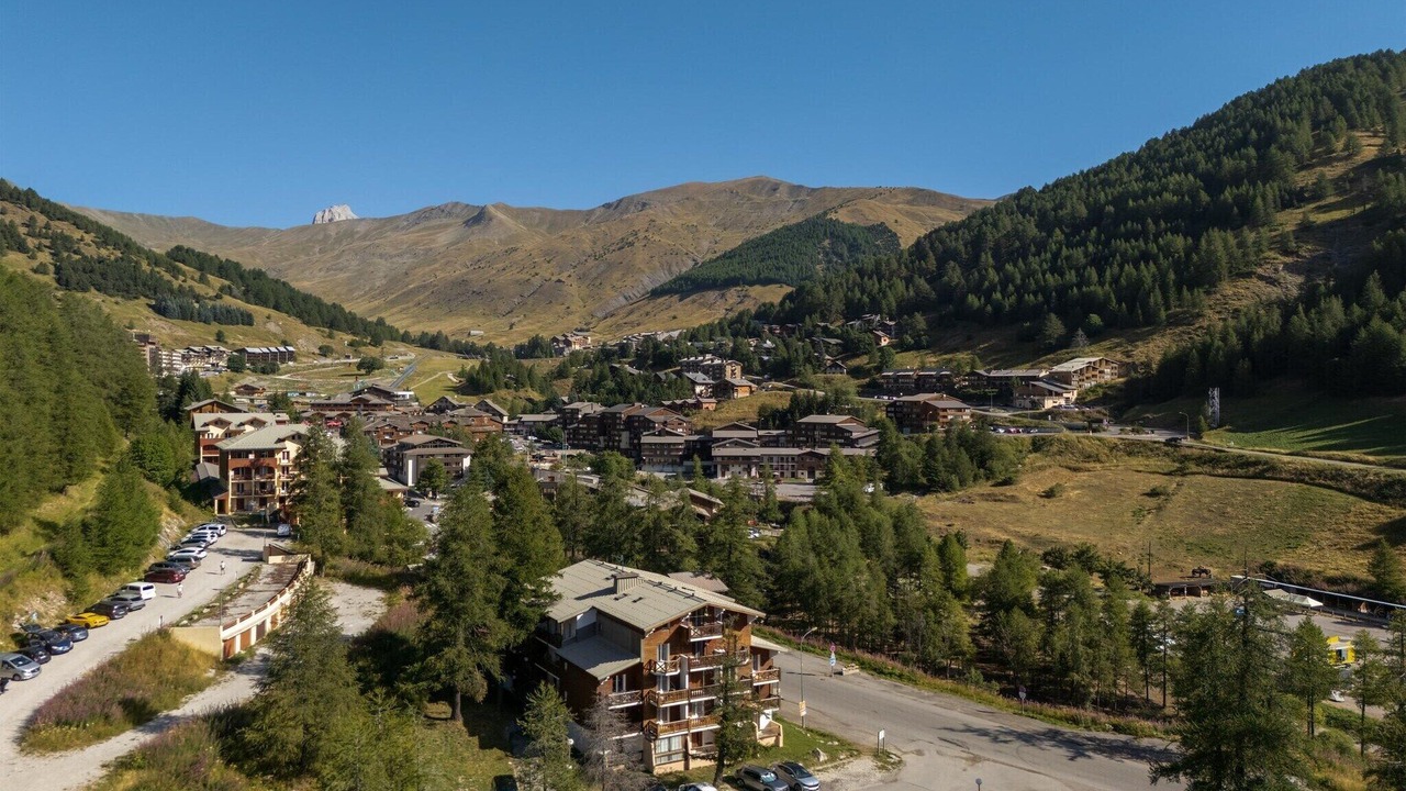 Photo of Others in Allos