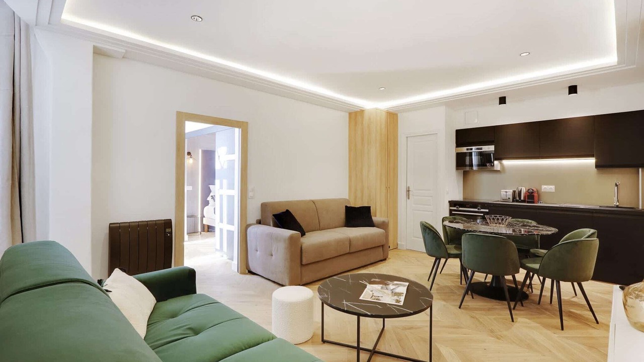 Photo of Livingroom in Porte-Saint-Martin