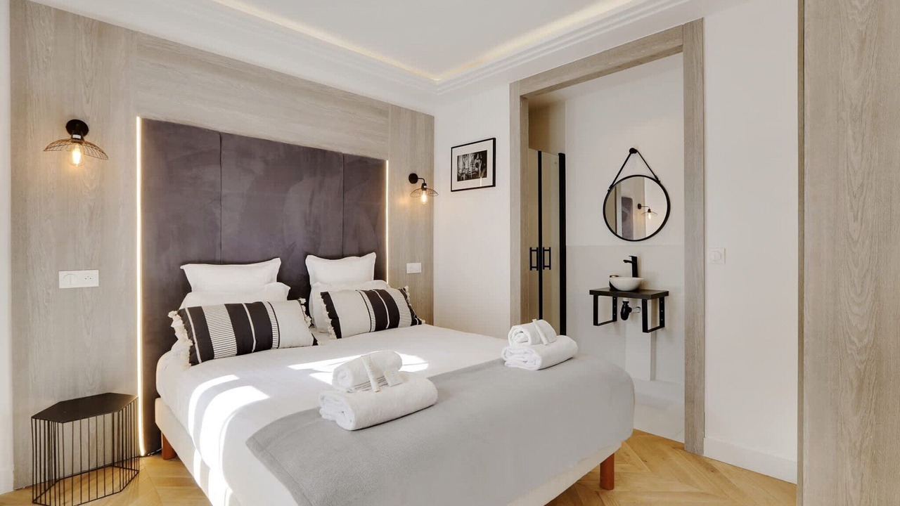 Photo of Bedroom in Porte-Saint-Martin