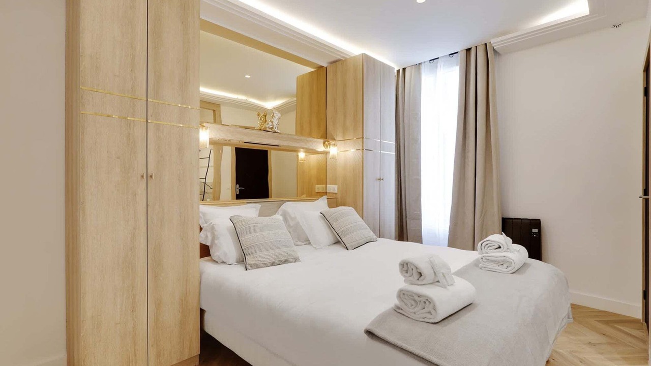 Photo of Bedroom in Porte-Saint-Martin