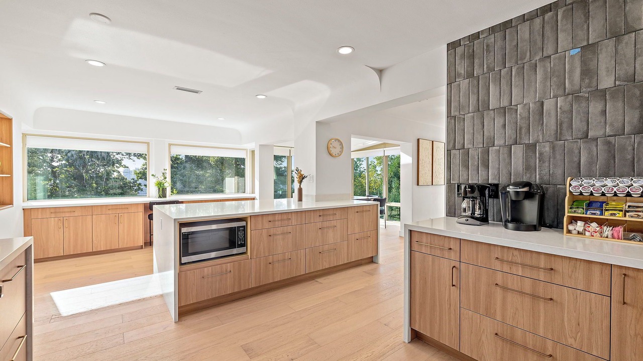 Photo of Kitchen in East Queen Anne