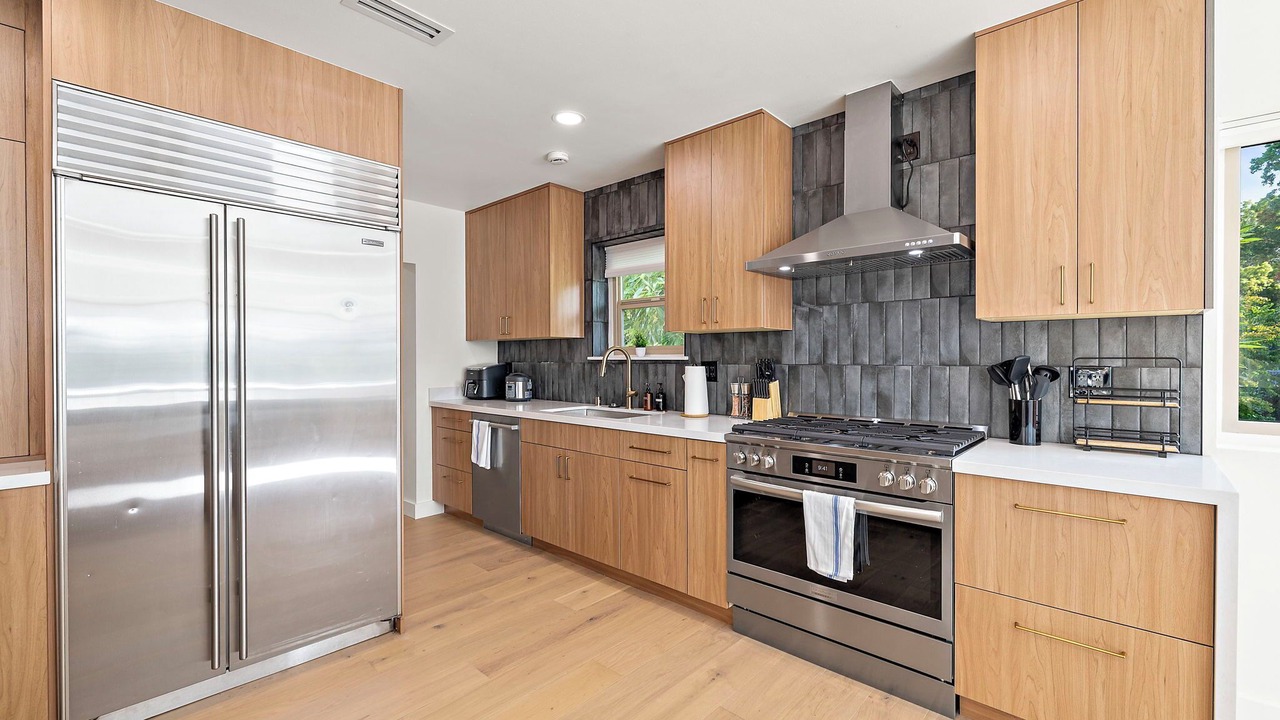 Photo of Kitchen in East Queen Anne