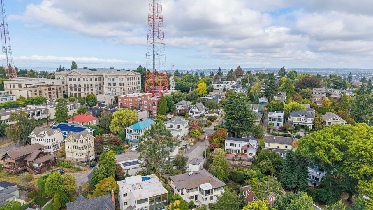 Photo of Outdoor in East Queen Anne