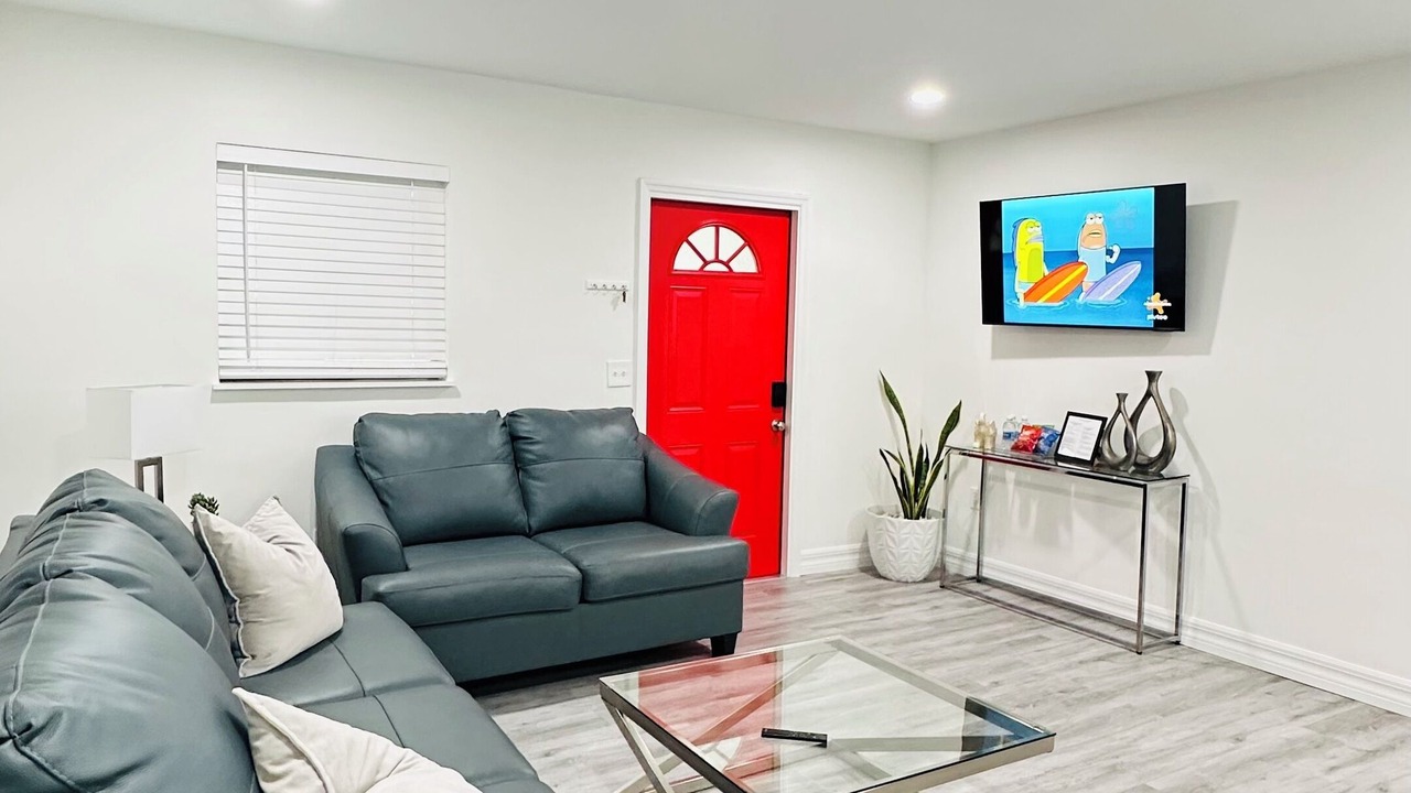 Photo of Livingroom in Bayshore Gardens