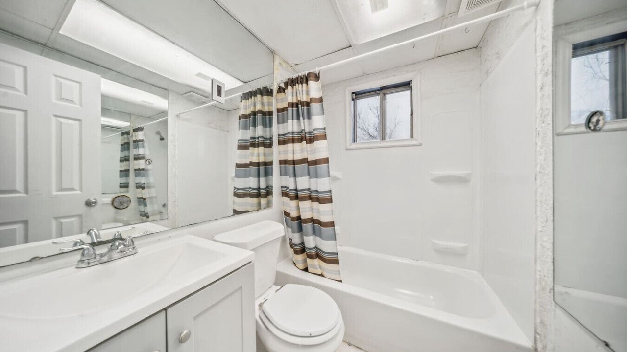 Photo of Bathroom in Cleveland