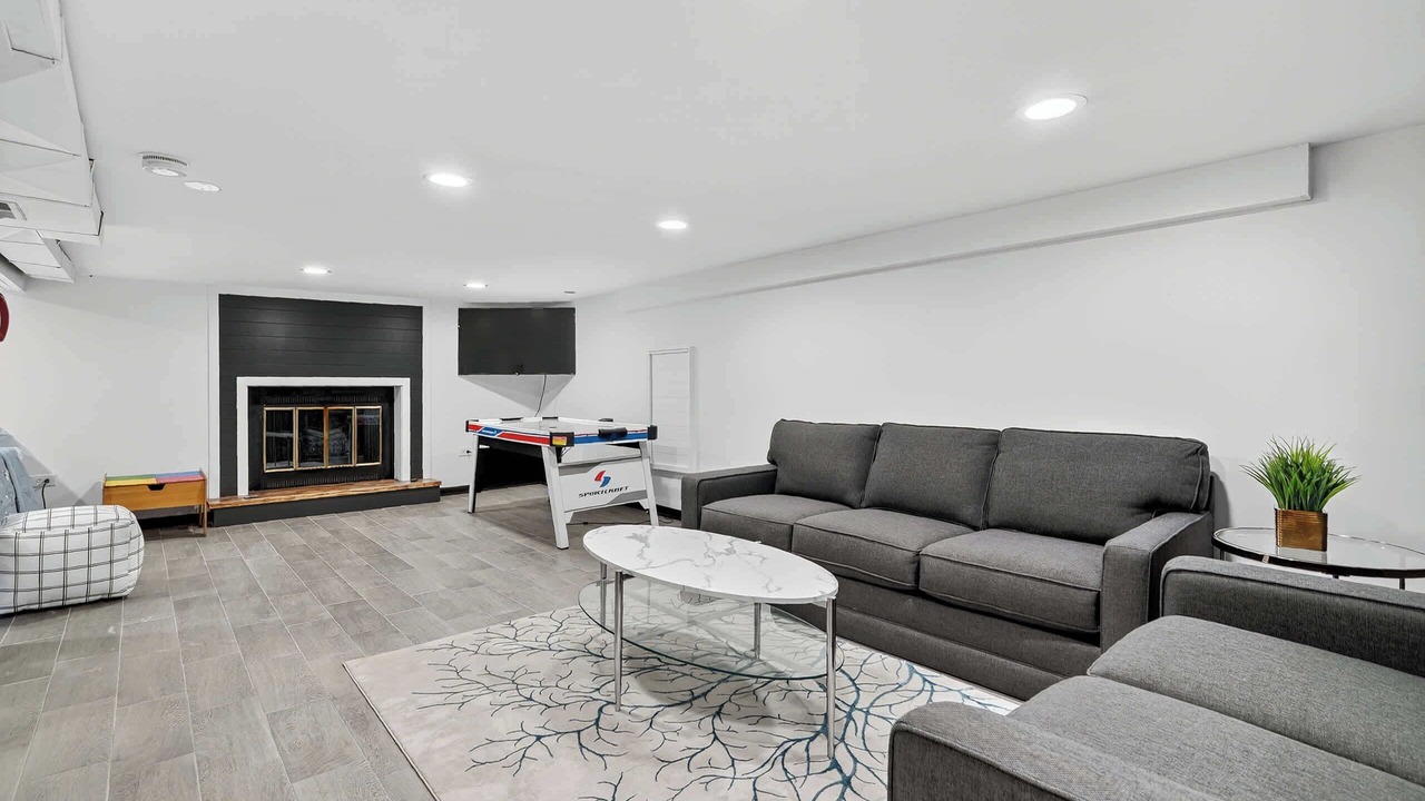 Photo of Livingroom in Waukegan