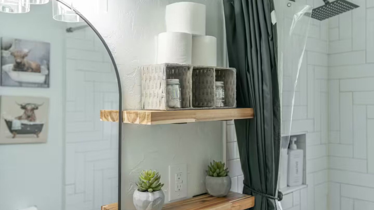 Photo of Bathroom in Central Oklahoma City