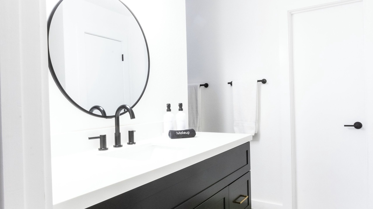 Photo of Bathroom in Lockhill Estates