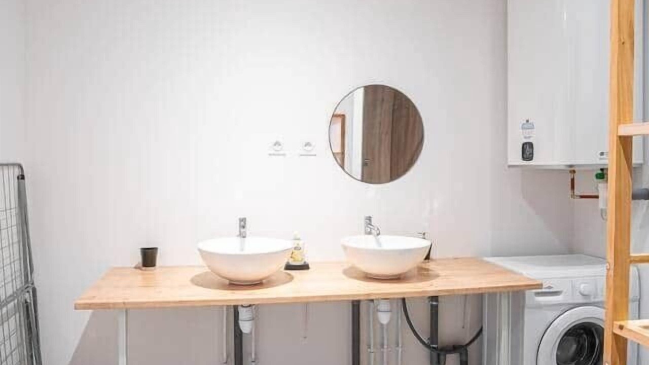 Photo of Bathroom in Gonneville-la-Mallet