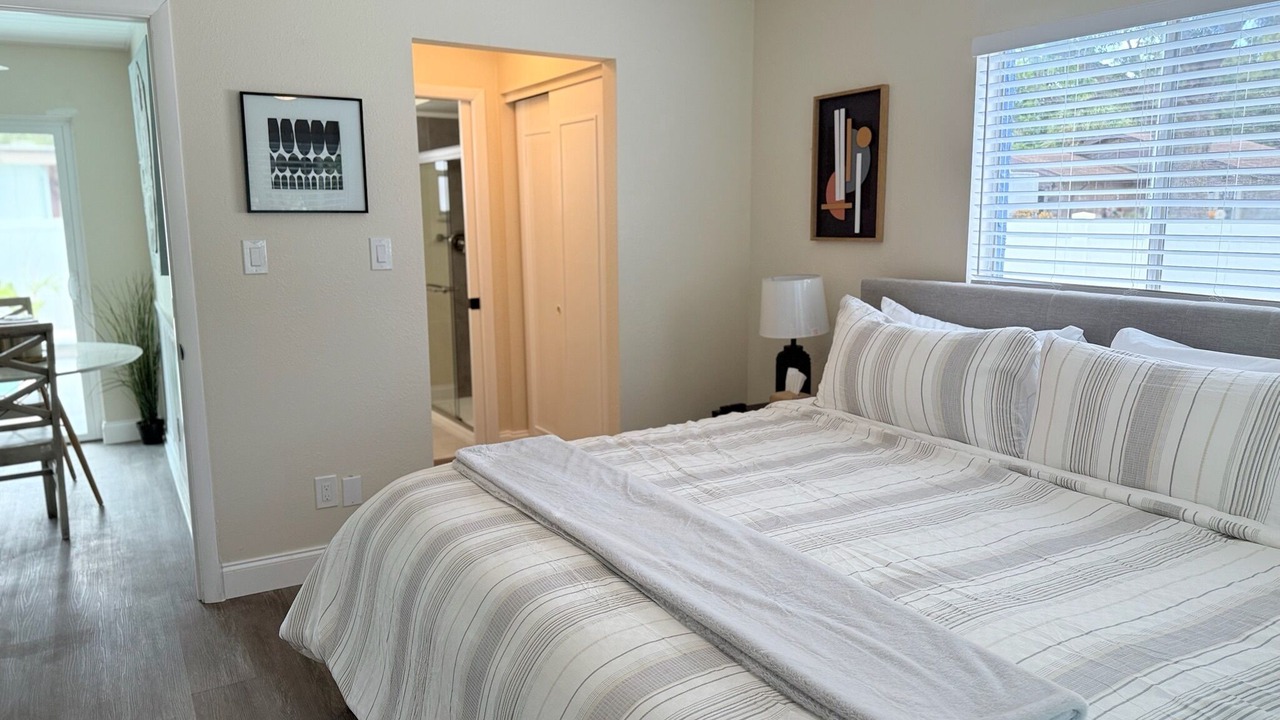Photo of Bedroom in Pinellas Park