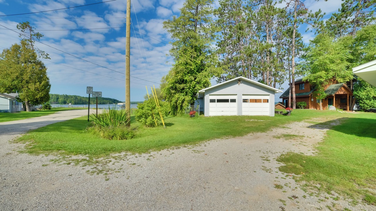 Photo of Others in Indian River