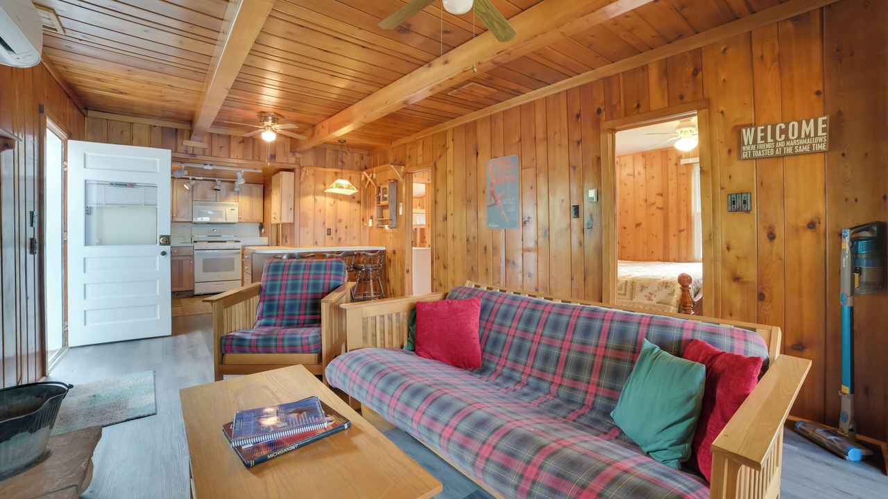 Photo of Livingroom in Indian River