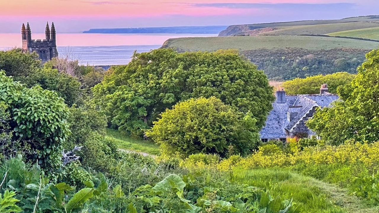 Photo of Others in St. Gennys