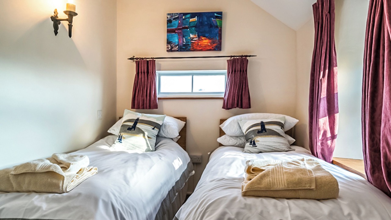 Photo of Others in St. Gennys