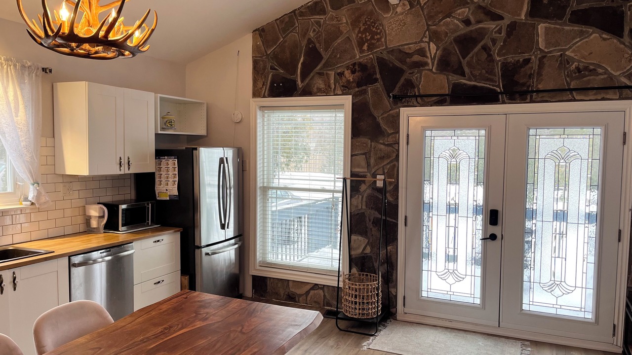 Photo of Kitchen in Georgina