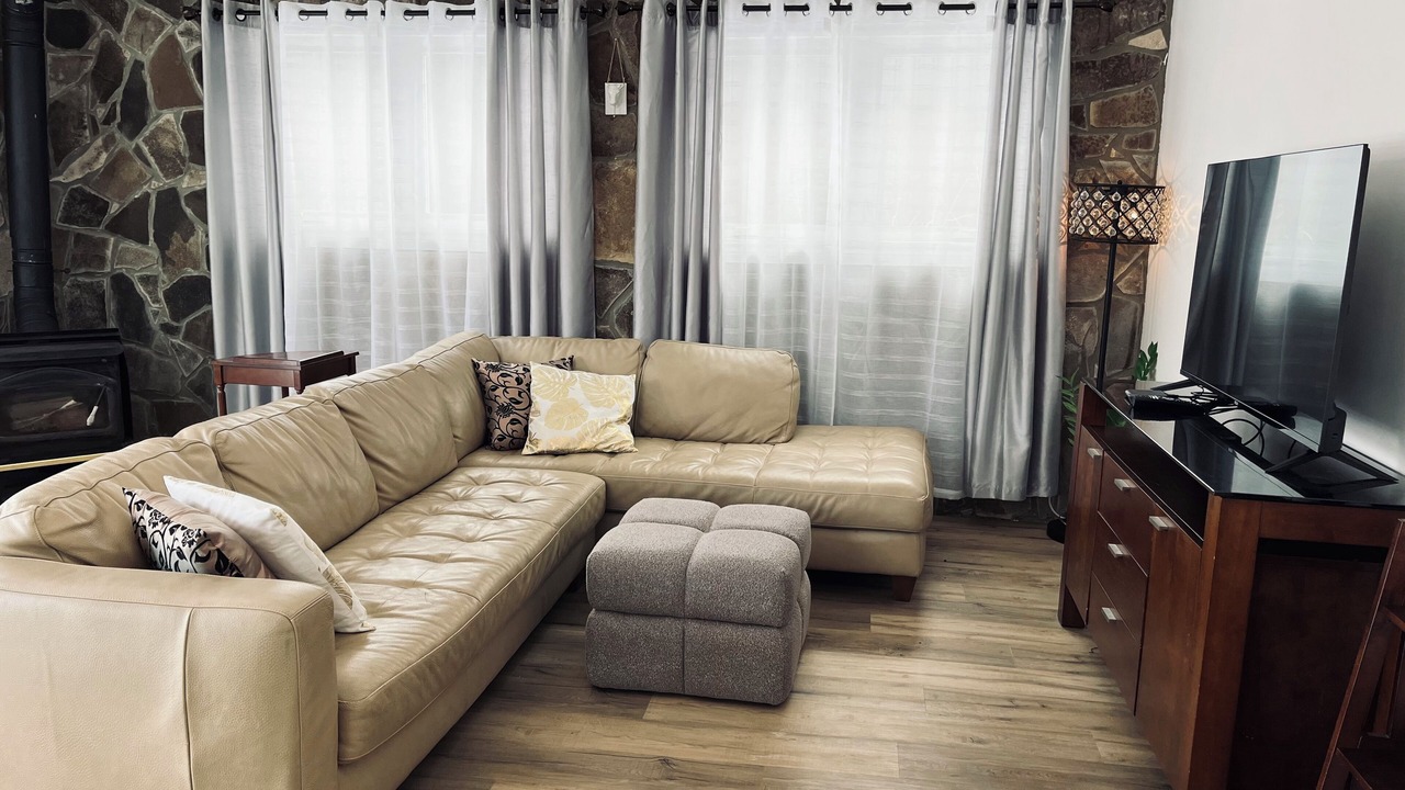 Photo of Livingroom in Georgina