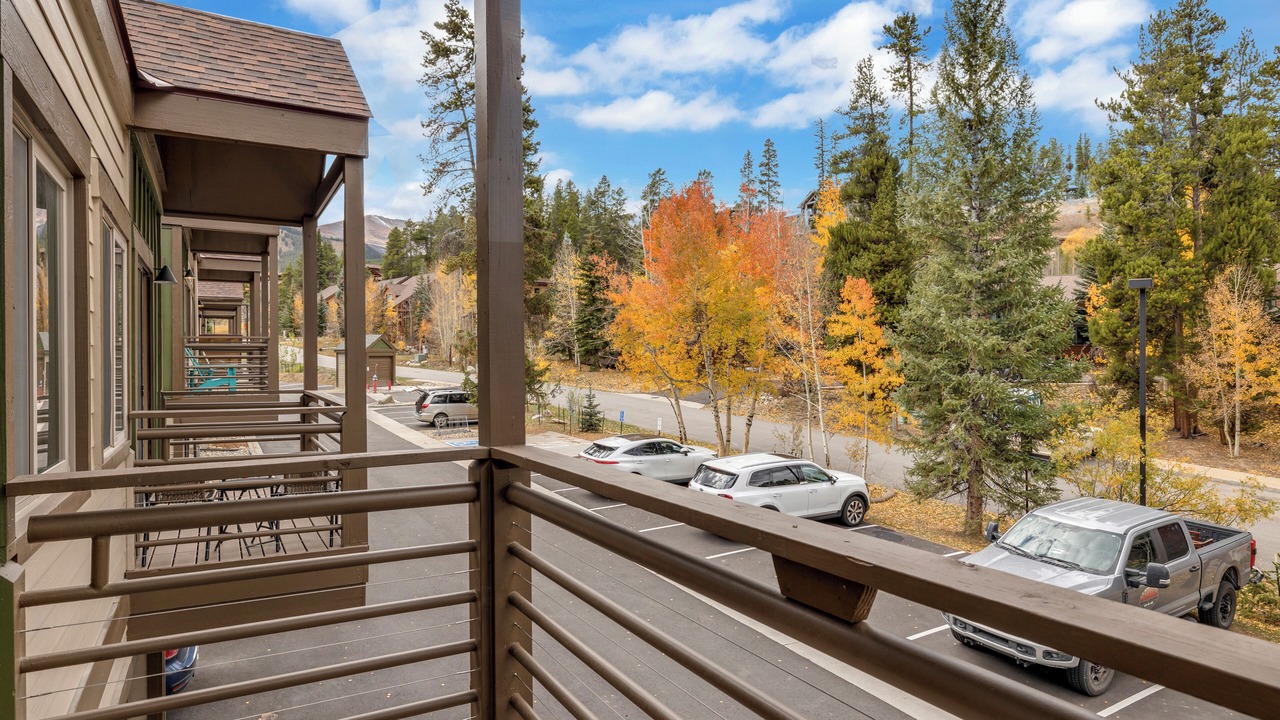Photo of Patio Balcony in Four O'Clock