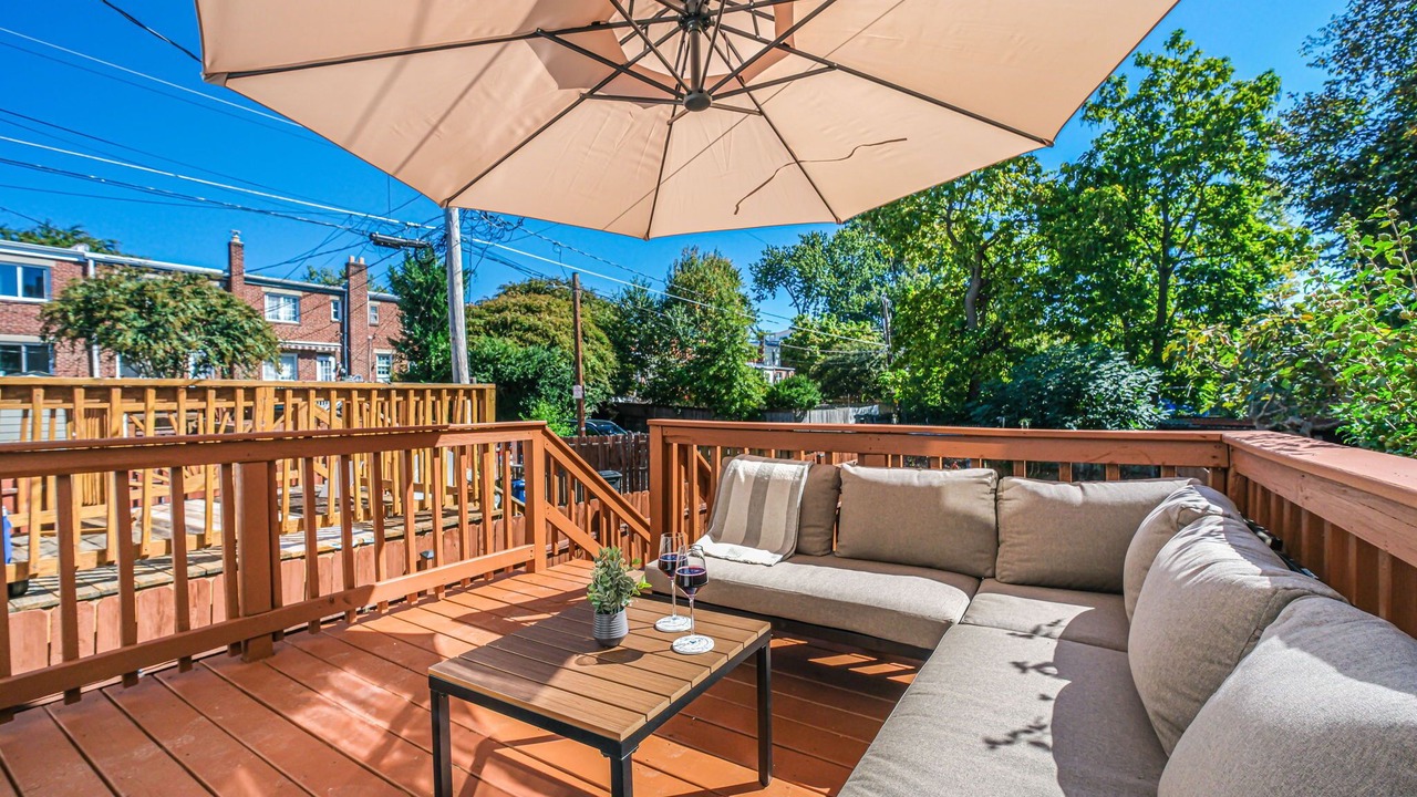 Photo of Outdoor in Potomac West