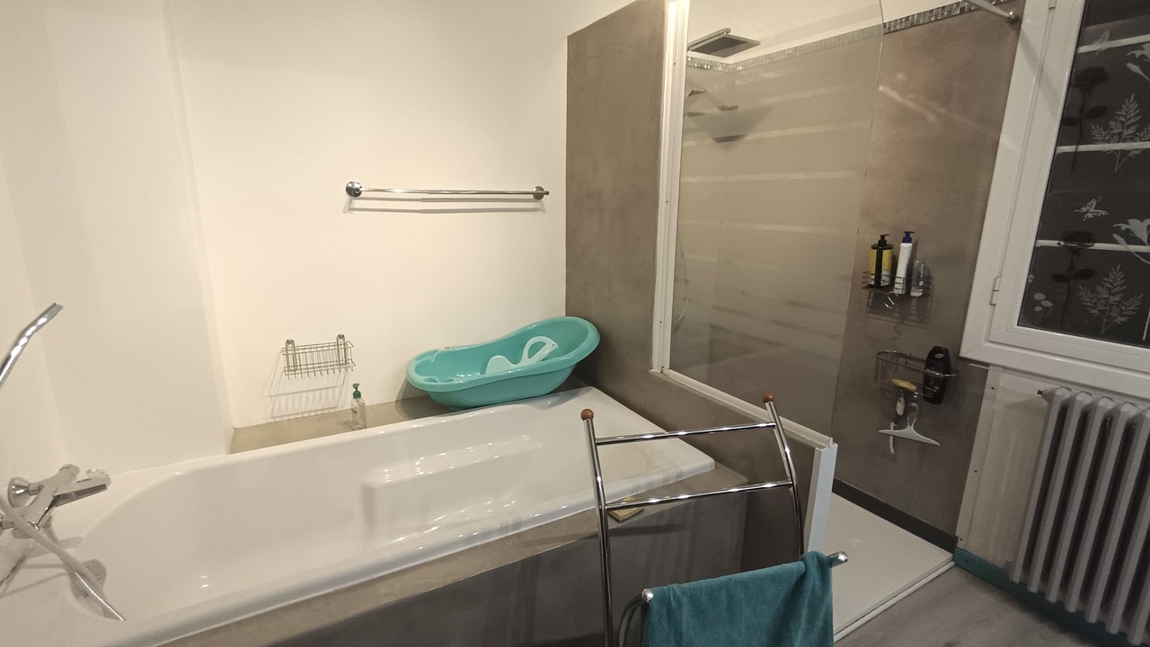 Photo of Bathroom in Ciboure