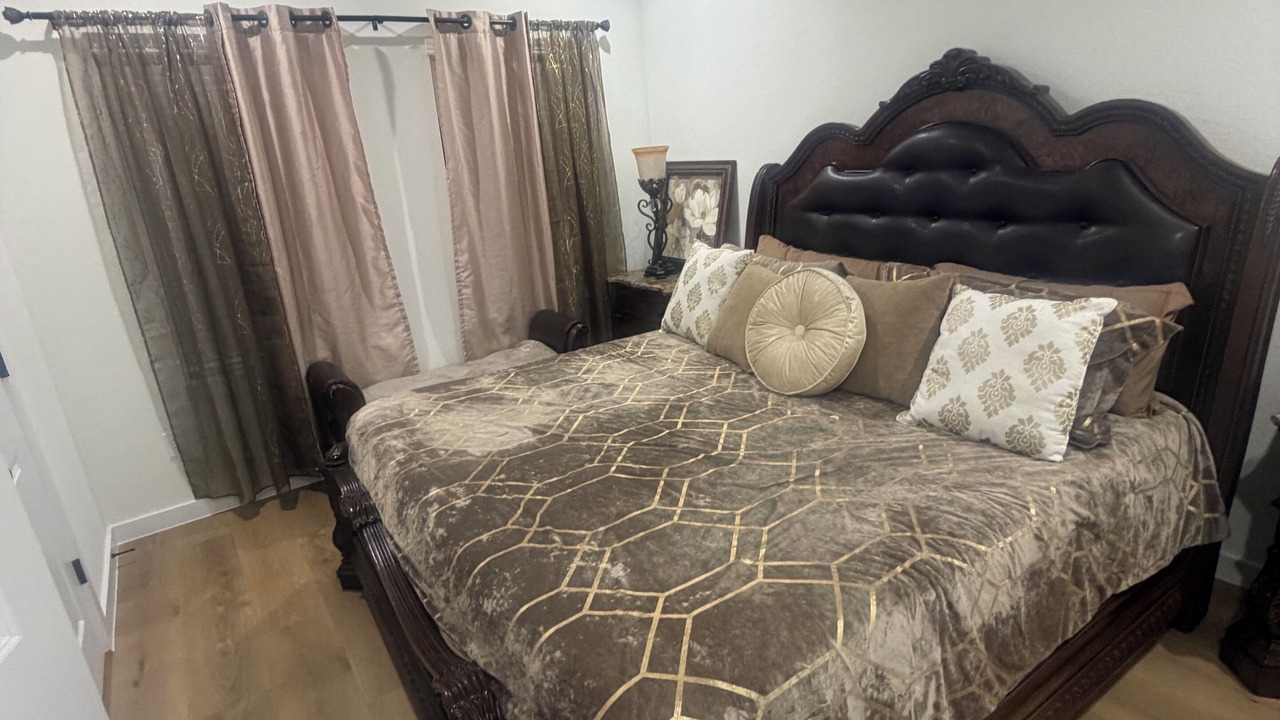 Photo of Bedroom in Northeast Houston