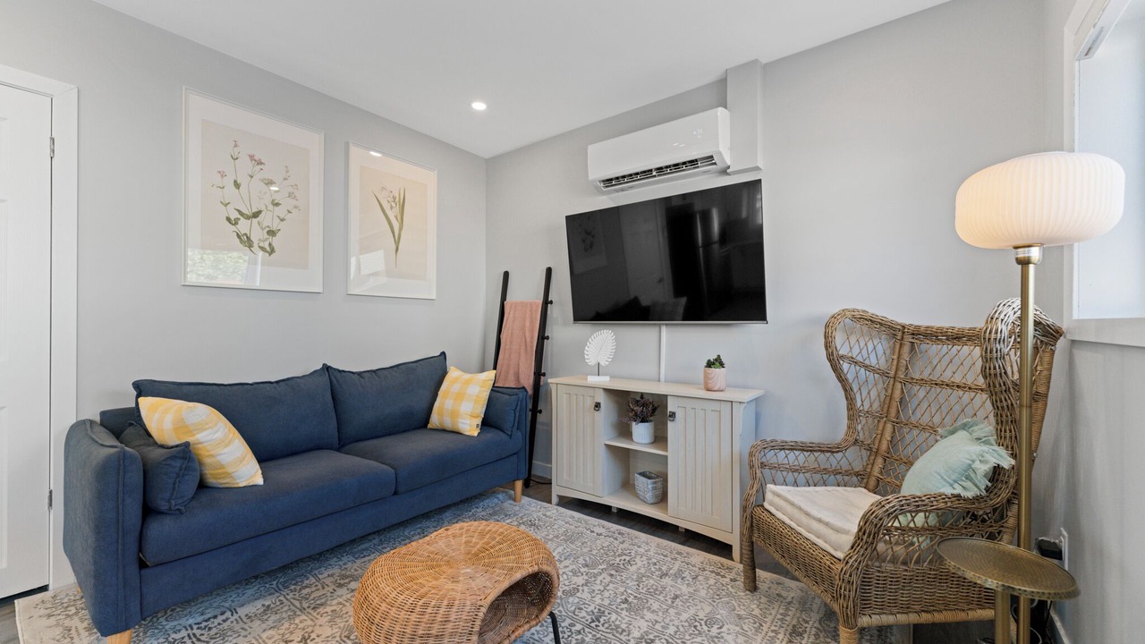Photo of Livingroom in Welland