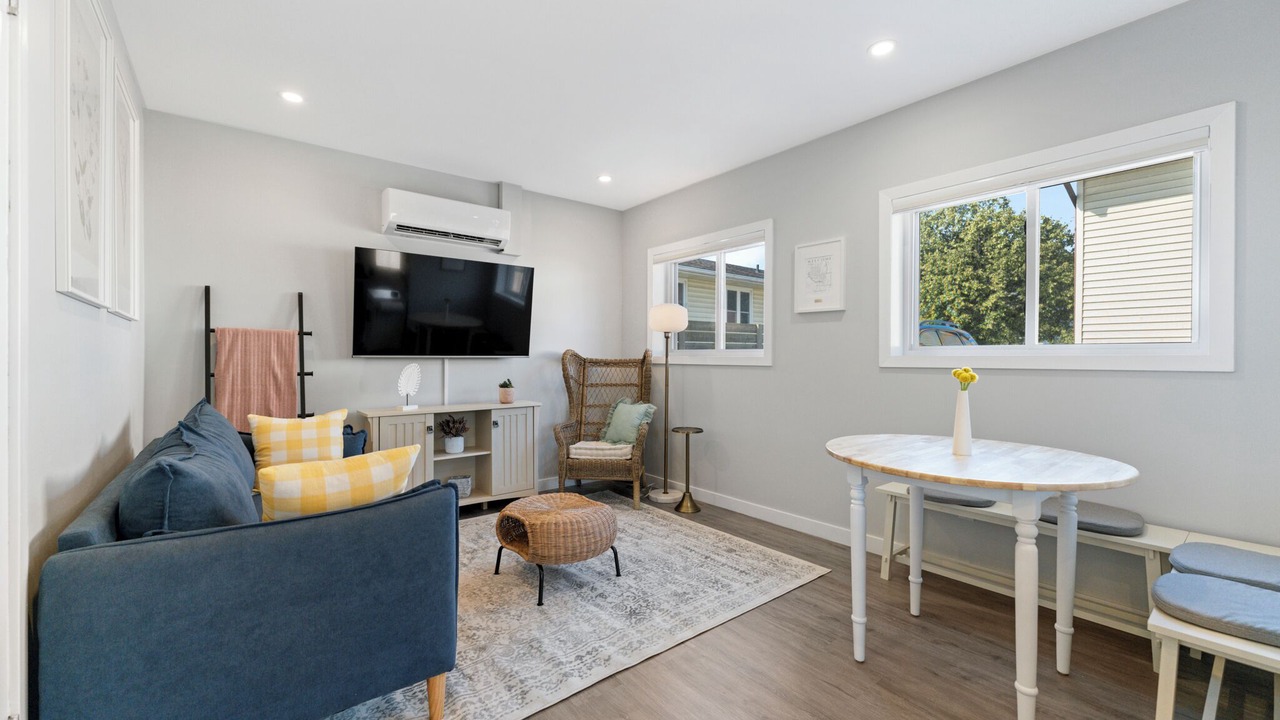 Photo of Livingroom in Welland