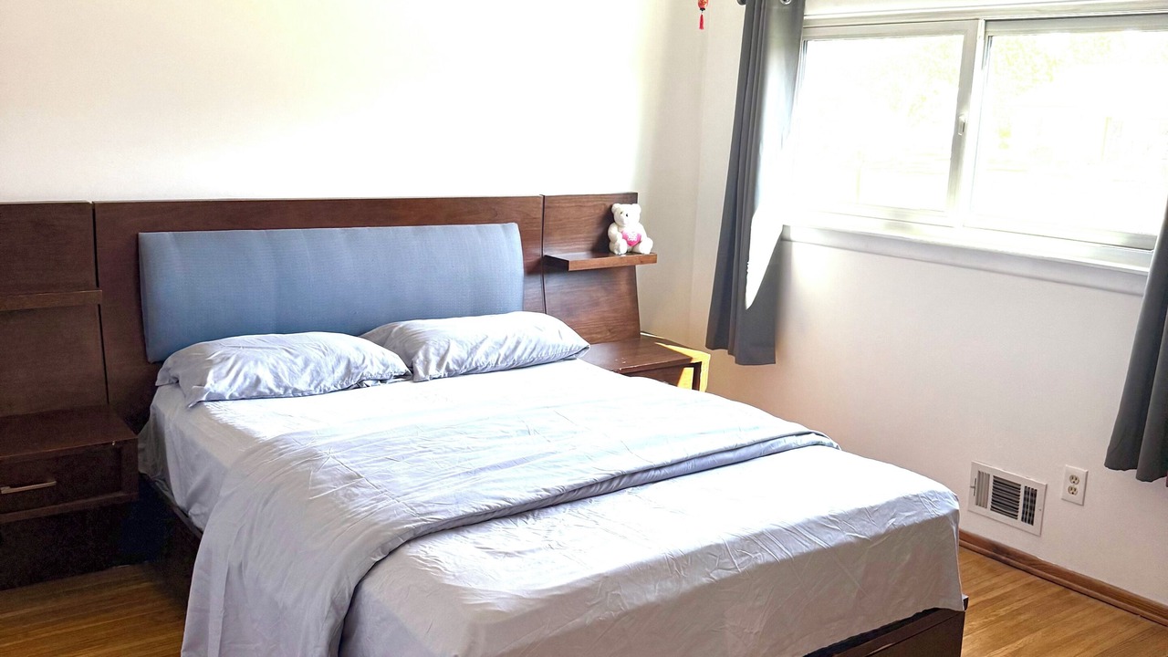 Photo of Bedroom in Rochester