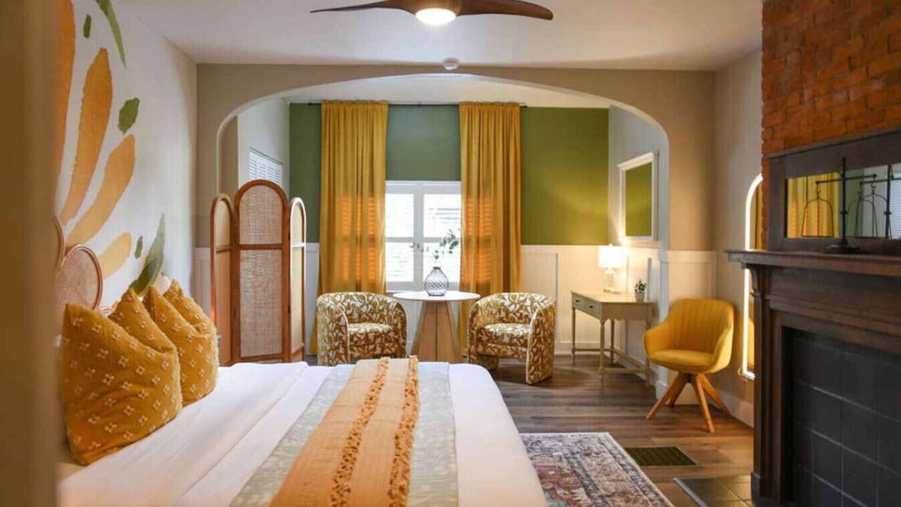 Photo of Bedroom in Shadyside