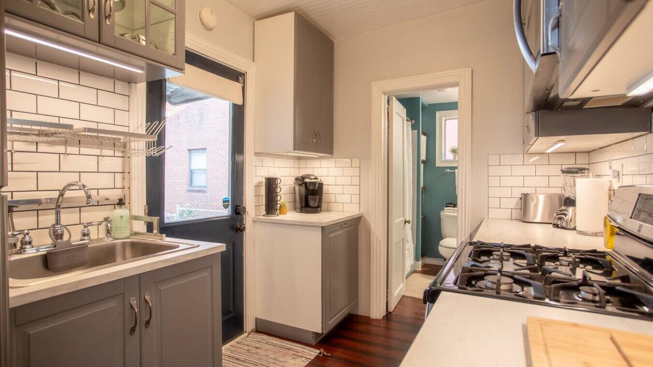 Photo of Kitchen in South Side Flats