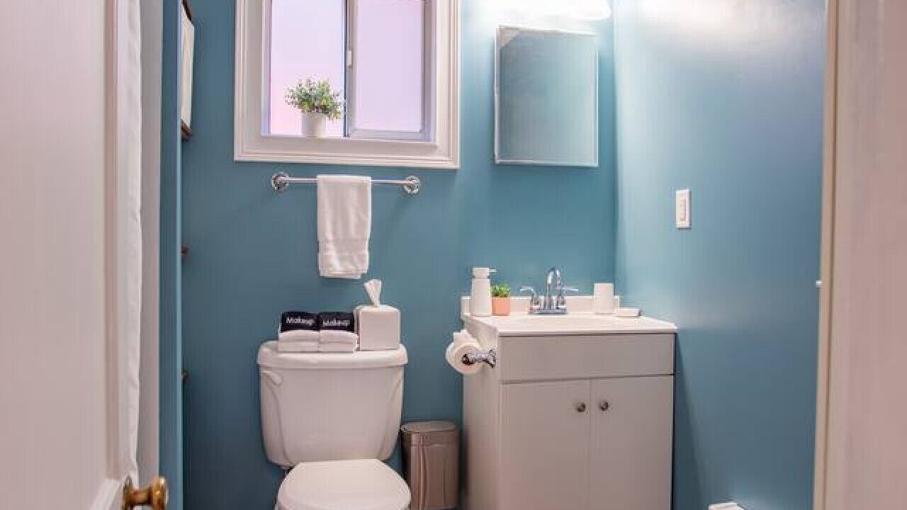 Photo of Bathroom in South Side Flats