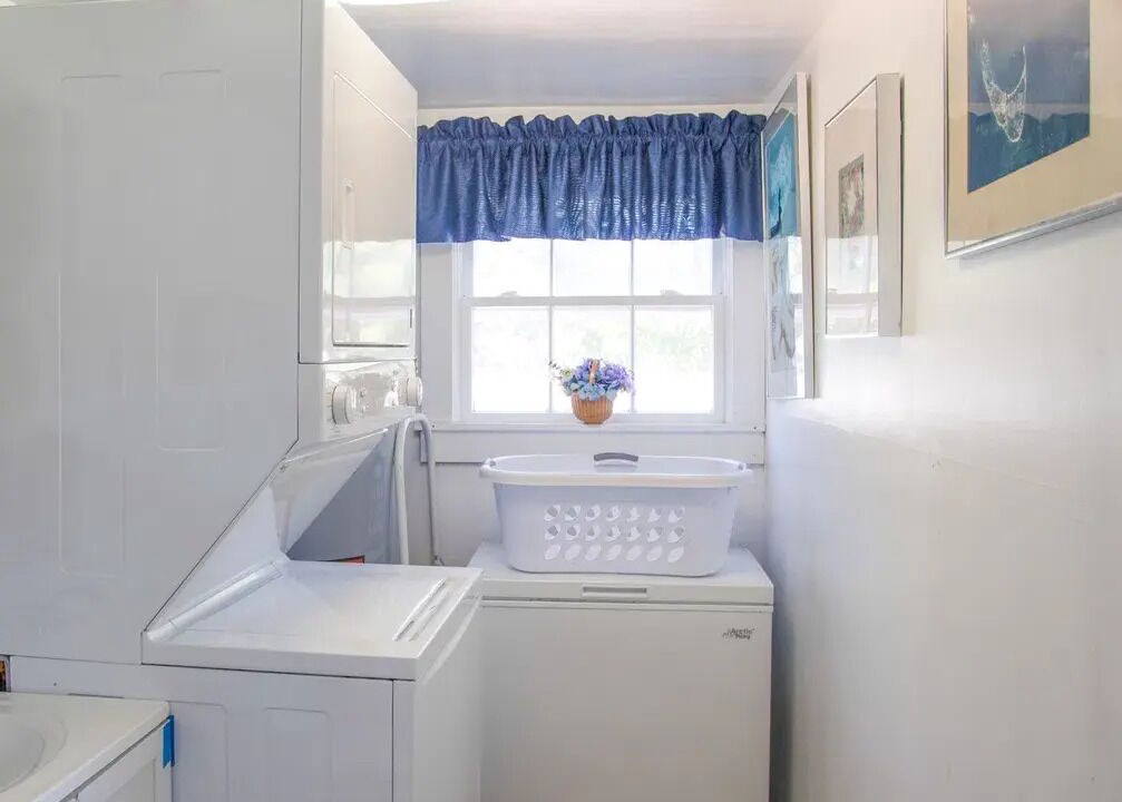 Photo of Bathroom in Surfside