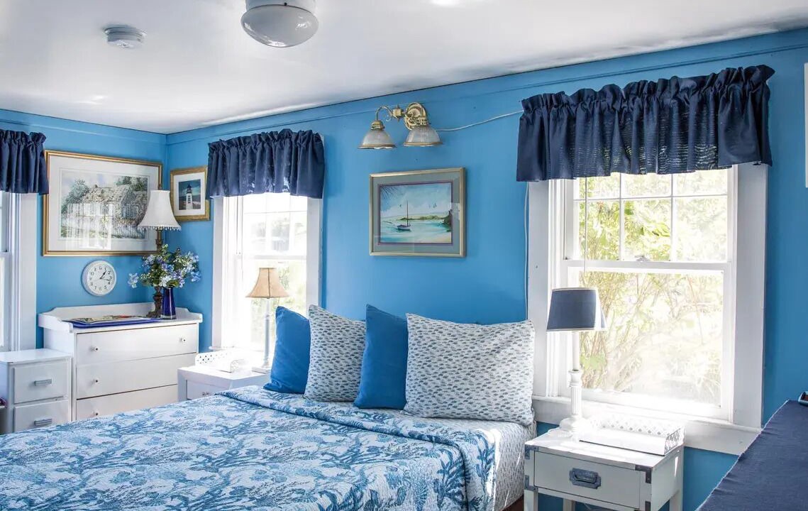 Photo of Bedroom in Surfside