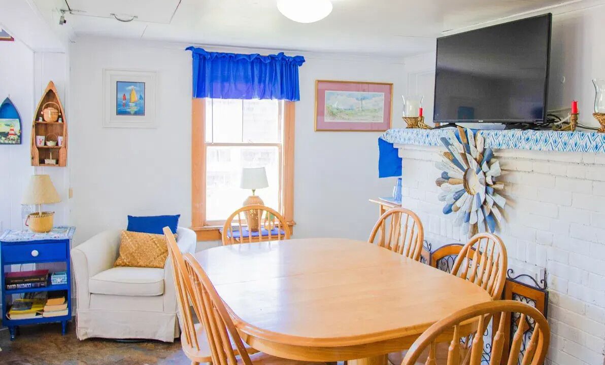 Photo of Others in Surfside