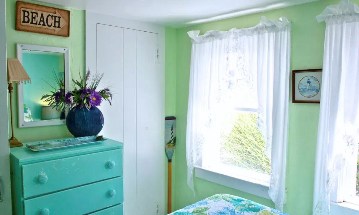 Photo of Others in Surfside