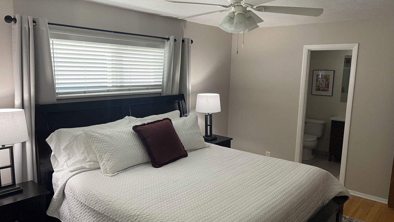 Photo of Bedroom in Northeast Heights