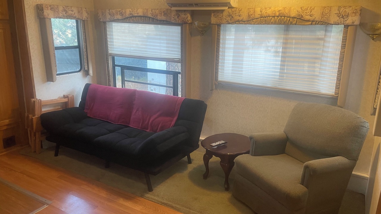 Photo of Livingroom in Liberty Lake